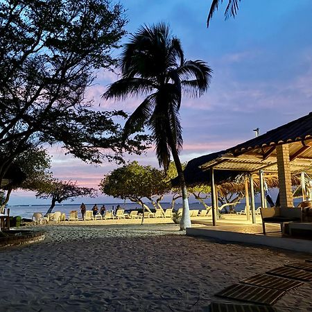 Carey Beach - Isla Barú Exterior foto